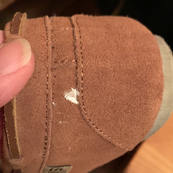 RJs fuzzies moccasins - Picture 5 of 5